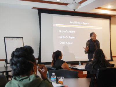Participants and leader of a HomeStretch Workshop